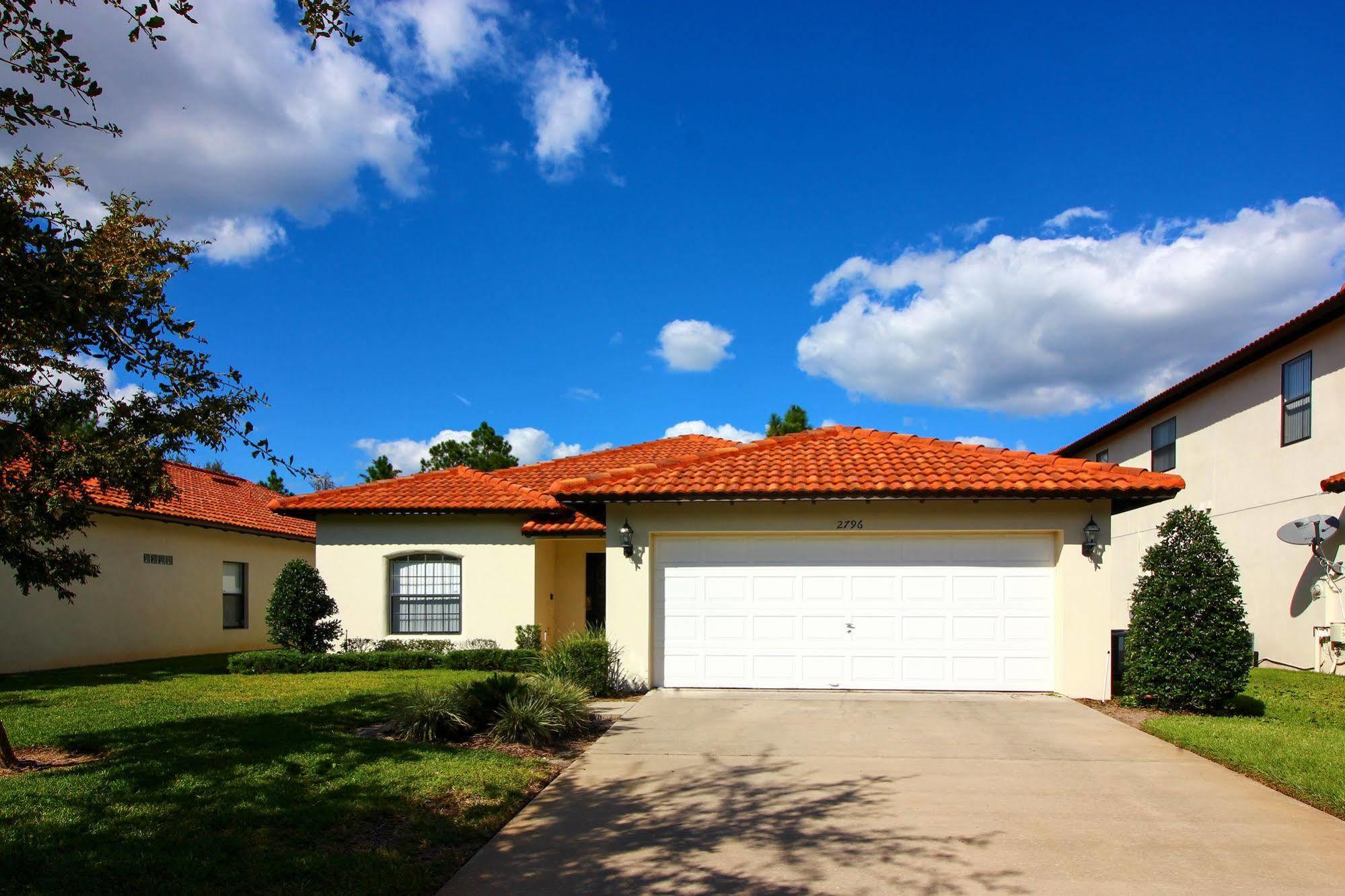 Amsun Pool Homes Four Corners Exterior photo